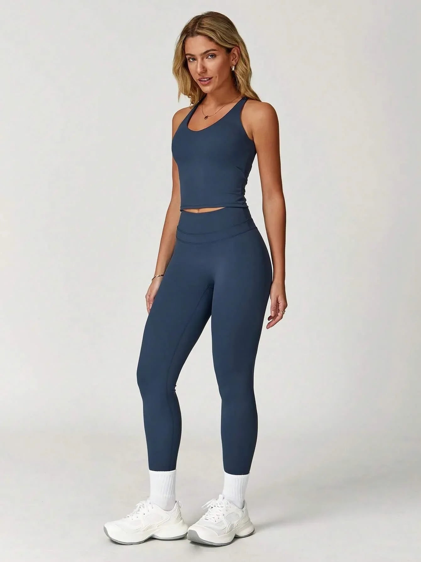 Move & Flow Medium Support Crisscross Set