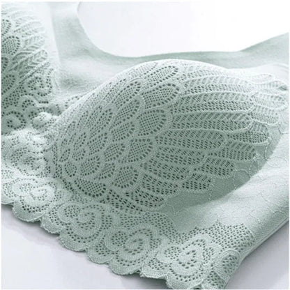 ComfyLift™ Lace Support Bra