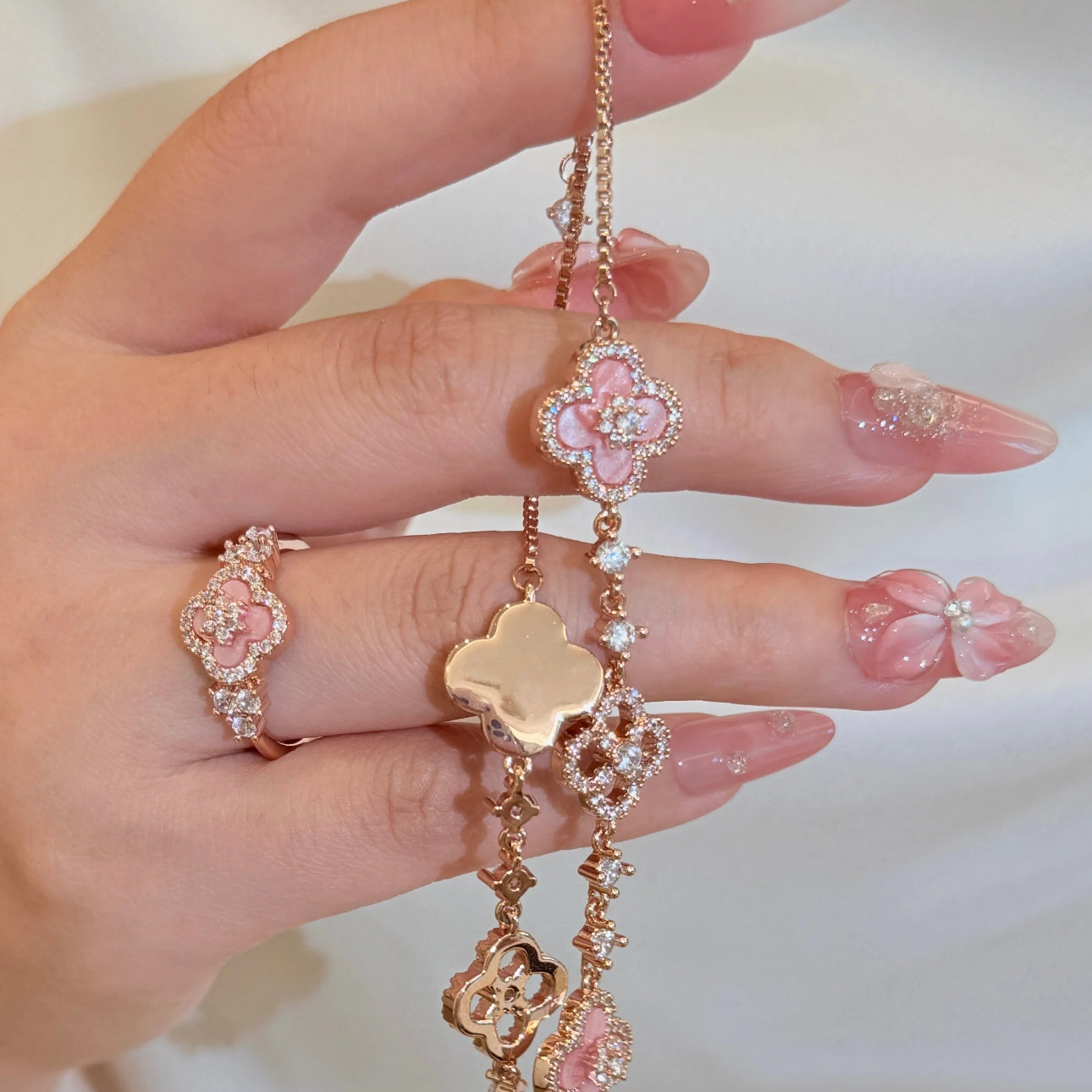 Sakura Cleef Bracelet
