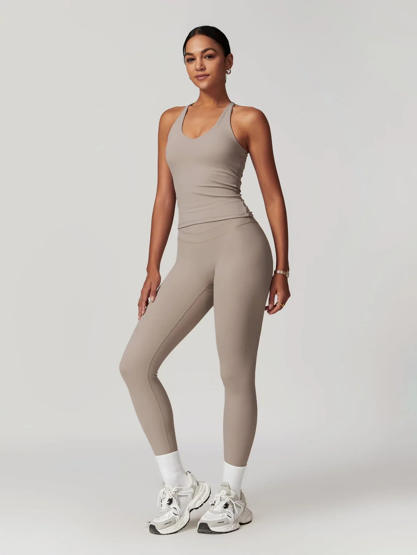 Move & Flow Medium Support Crisscross Set