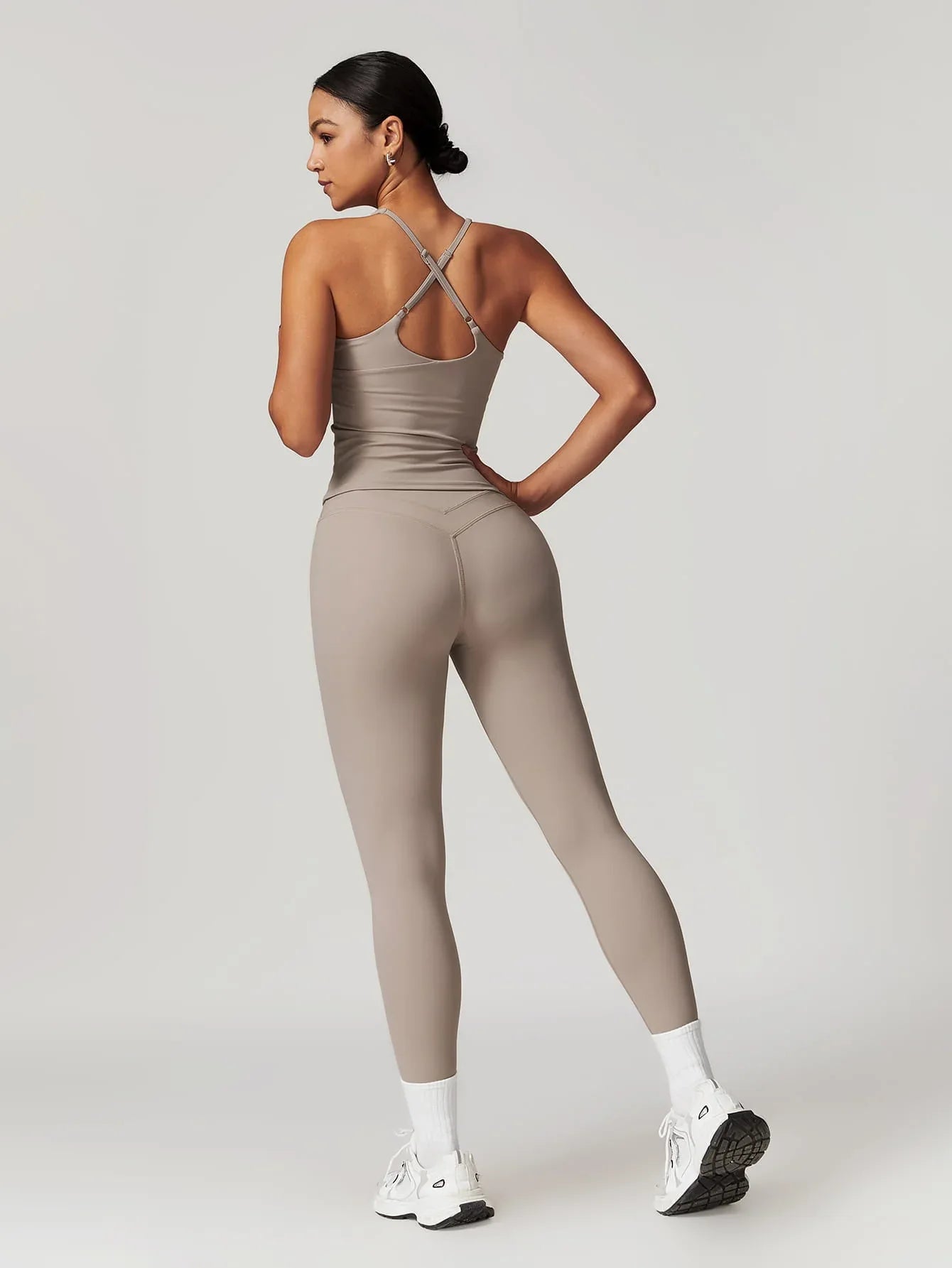 Move & Flow Medium Support Crisscross Set