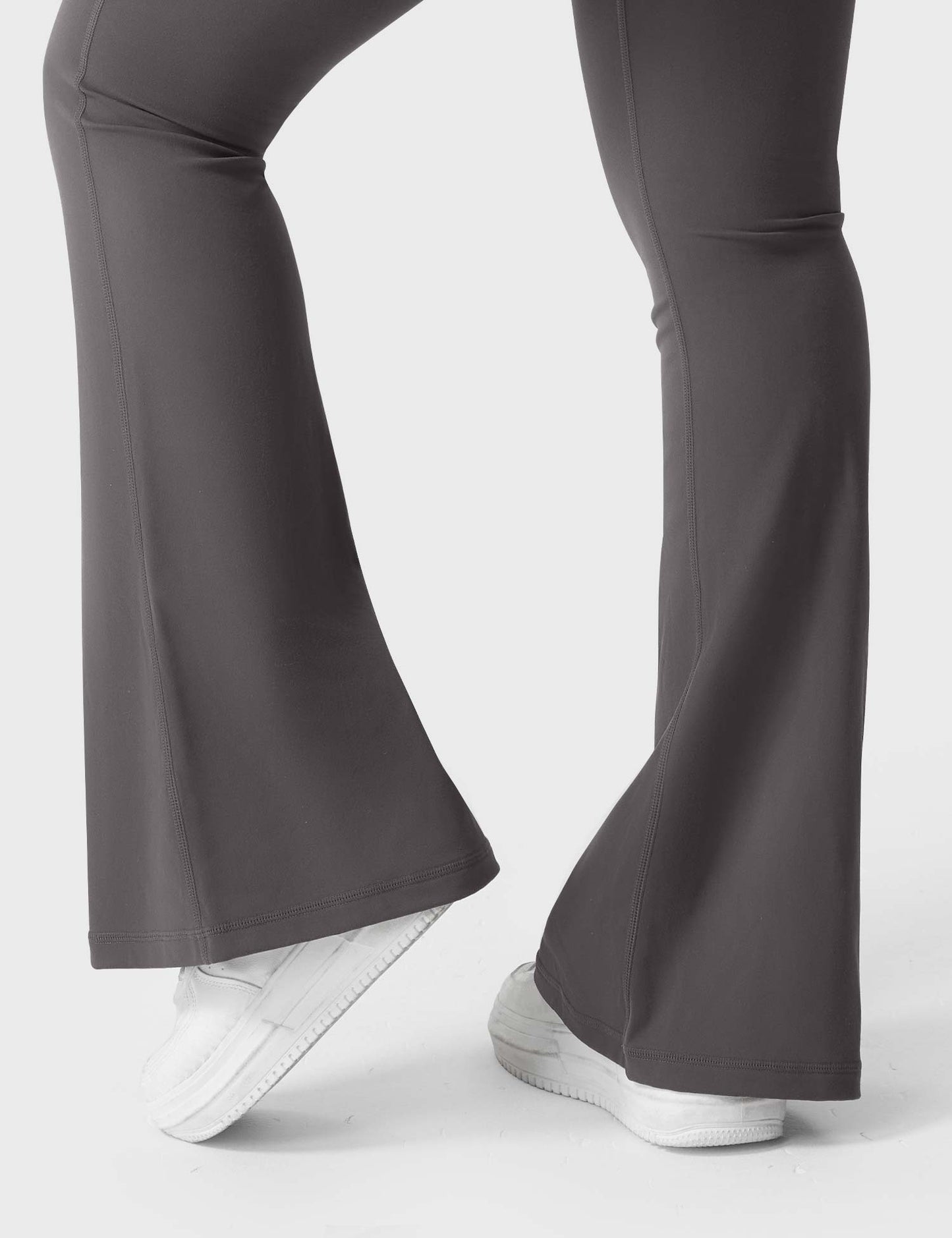Yeoreo Brittany CoreFlex Leggings évasés